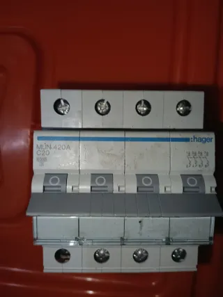 Interruptor Hager MUN 420A C20