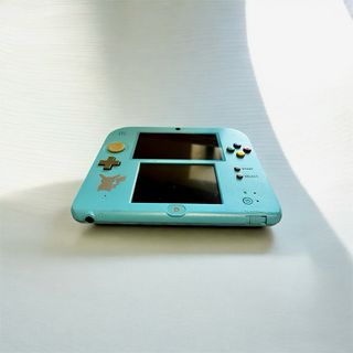 Nintendo 2DS Turchese con Pokémon Sole