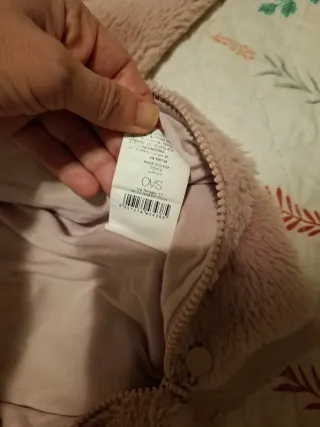 Conjunto niña: Jersey rosa y camisa vaquera