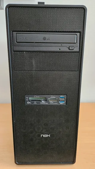 Torre PC Sobremesa Gigabyte
