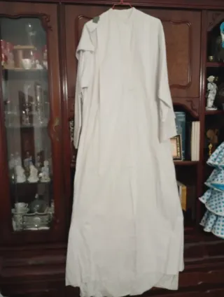 Traje Nazareno Blanco de Cola