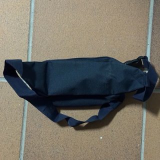 Riñonera-Bandolera Fila Negra y Roja