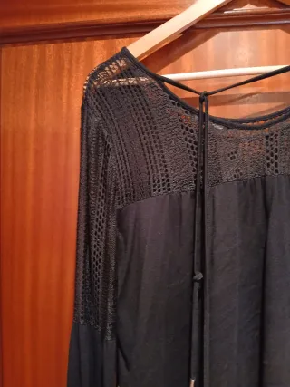 Camiseta Desigual Negra Encaje Manga Larga