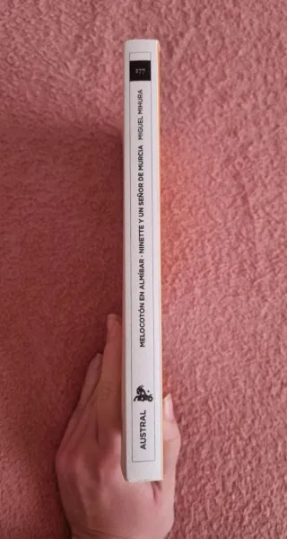 Melocotón en almíbar/Ninette y un señor de Murcia