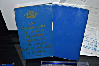 Monedas del 25 aniversario de la boda de S.S.M.M.