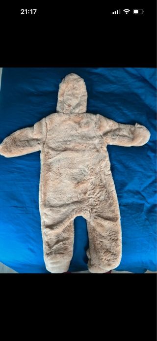 Buzo mono bebé reno Primark 9-12 meses