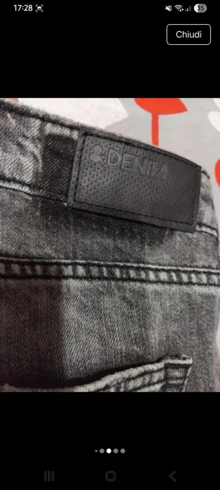 Jeans grigi strappati