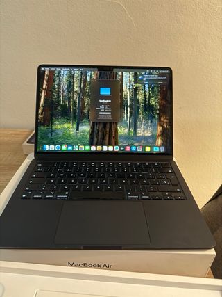 MacBook Air M2 256GB Azul Medianoche