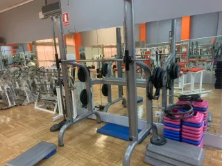 Máquina Multipower Gimnasio.