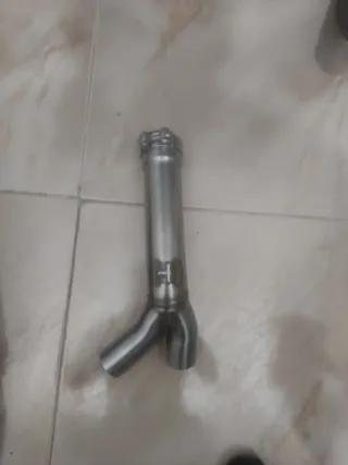 Colas de escape doble Toce y colector