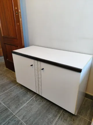 Mueble armario abatible