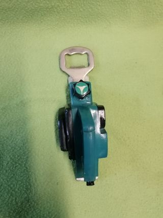 Apribottiglia Makita Pialla Gadget