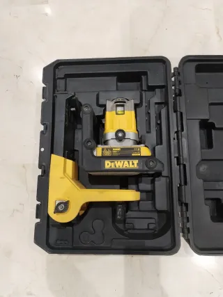 Nivel Láser Rotativo DeWalt DW071-XJ