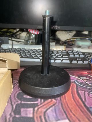 Soporte de mesa Konig & Meyer 232