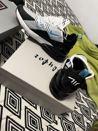 Zapatillas Nike Air Max 270 Blancas y Negras
