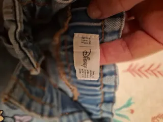 Pantalón vaquero GAP DISNEY niña 3 años