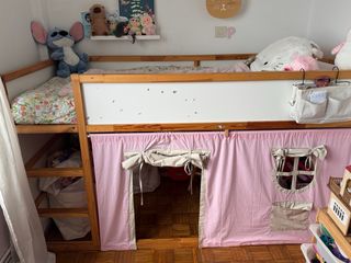 Cama alta IKEA con tela de casa