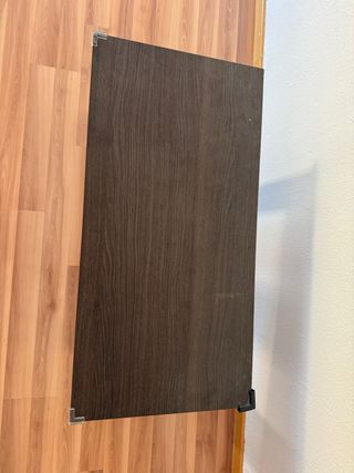 Tavolino da pranzo in legno scuro