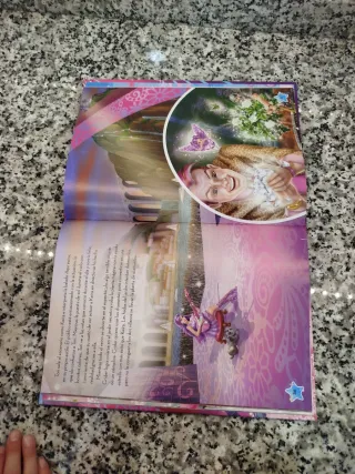 Libro Barbie "La princesa y la cantante"