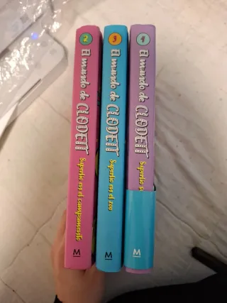 SUPERLÍO:en el campamento, sobre ruedas, en el zoo