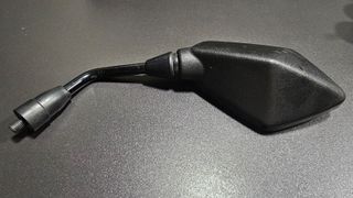 Espejo retrovisor moto izquierdo