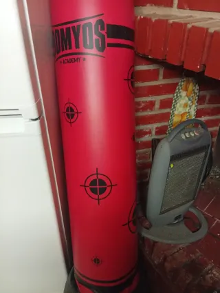 Saco de boxeo rojo