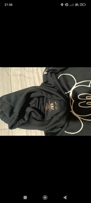 Sudadera Mickey Mouse Niña Negra de Zara