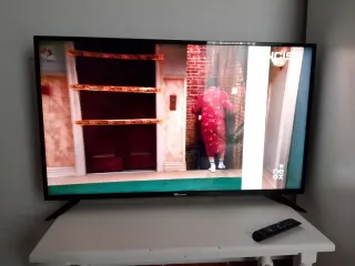 TD SYSTEMS Smart TV 4K Negra