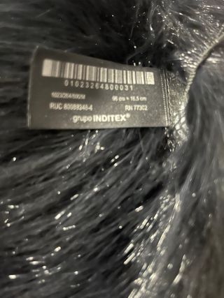 Bufanda Zara efecto pelo negra