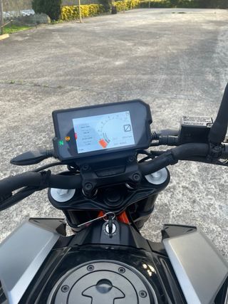 KTM Duke 125 gris/naranja