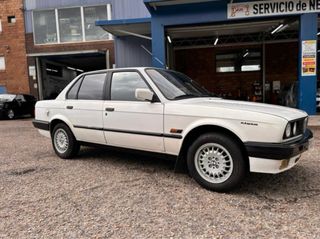 BMW E30 316 Carburación 1988