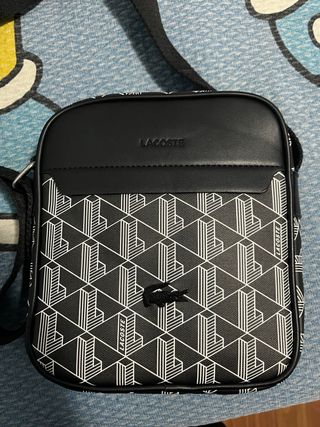 Riñonera Lacoste Negra con Logo