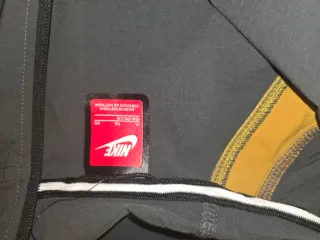 Cortavientos Nike Niño Talla XL