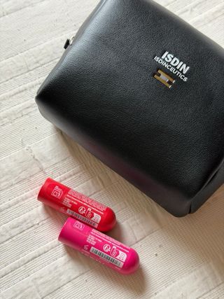 Pack ISDIN Neceser y Bálsamos Labiales