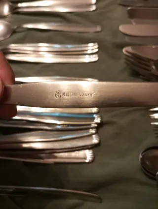 Lote de cubiertos metálicos