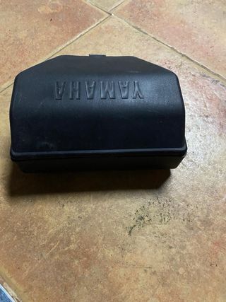 Caja Herramientas Yamaha Negra