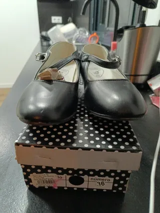 Zapatos Sevillana/Fallera Negros Talla 36