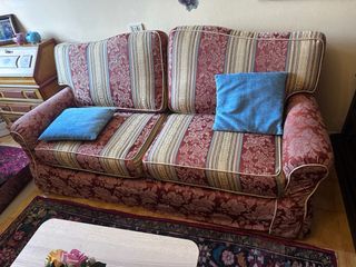 Divano letto tessuto rosso e beige