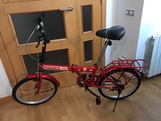 Bicicleta plegable roja