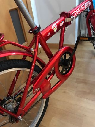 Bicicleta plegable roja