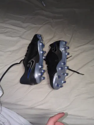 Zapatos de fútbol Nike Talla 38 Poco Uso
