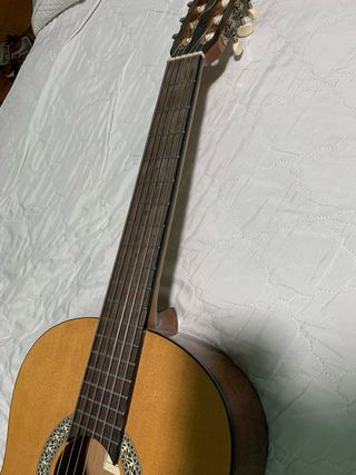 Guitarra Clásica Admira alba