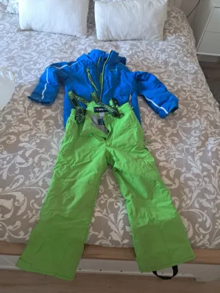 Conjunto chaqueta y pantslon de esquí BRUGI