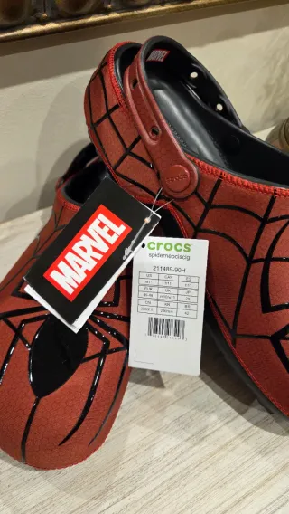 Crocs Marvel Spider-Man Talla 45-46