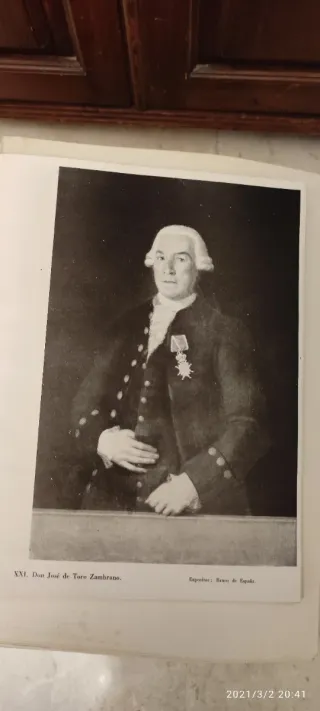 Libro Cuadros de Goya epoca Blancos y Negros