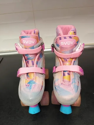 Patines ajustables 4 ruedas GVDV