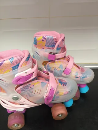 Patines ajustables 4 ruedas GVDV