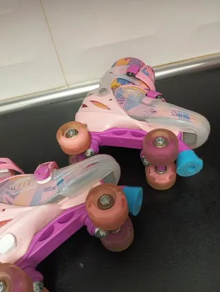 Patines ajustables 4 ruedas GVDV