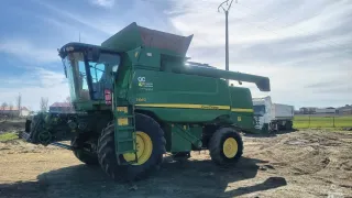 Cosechadora John Deere T660