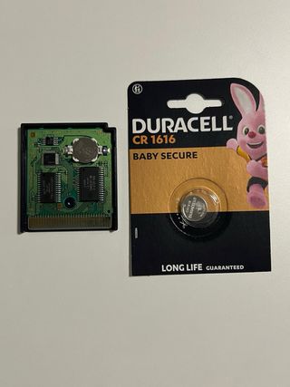 Zelda Link’s Awakening DX + Pila Duracell + Soporte para cambiar la Pila